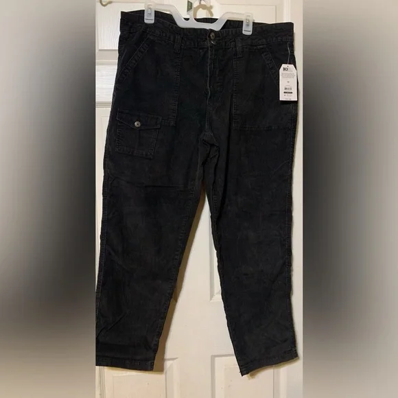 Black Cargo Pants Time and Tru Size 18 Brand New With Tags - Picture 5 of 5